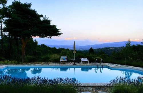 Roussillon Villa | Villa Les Gourdeaux