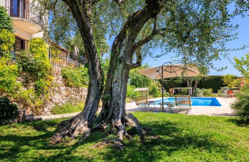 Vence Villa | VILLA les TEMPLIERS