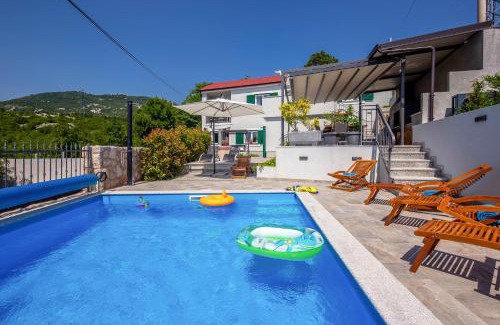 Hreljin Villa | Villa LETA - Luxury villa in a green oasis with heated swimming pool, fitness center and summer kitchen - Kvarner