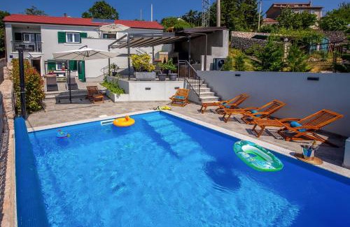 Hreljin Villa | Villa LETA - Luxury villa in a green oasis with heated swimming pool, fitness center and summer kitchen - Kvarner