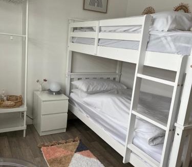 Paignton House | Villa Levante- Holiday Home Torbay