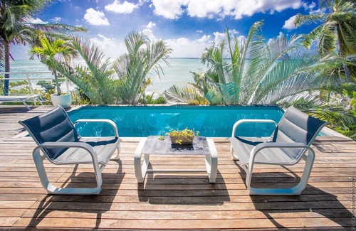Le Diamant Villa | Villa Leynita Bay, 5 bedrooms, sleeps 12 on the beach of Diamant Martinique