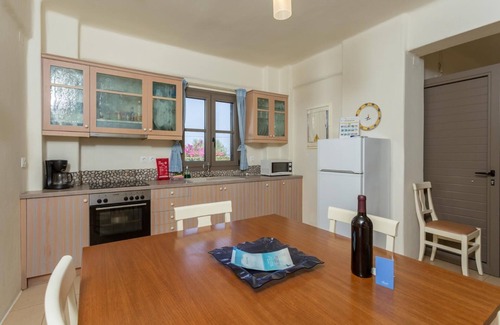 Panormos Villa | Villa Liakada - Three Bedroom Villa, Sleeps 7