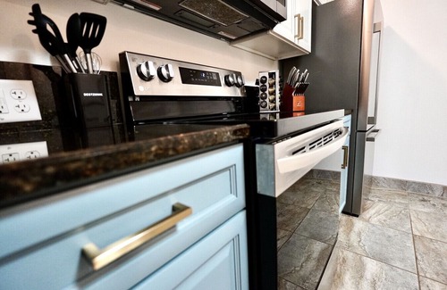 Cocoa Beach Villa | Villa Lidō -2BR Coastal Charm/Stargaze & Beach Walks