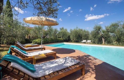Montespertoli Villa | Villa Lola In Montespertoli, Tuscany