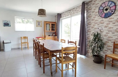 Joyeuse Villa | Villa 'Loumapé' with Private Pool, Wi-Fi, and Air Conditioning