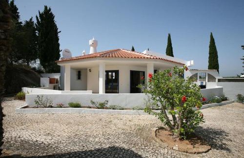 Monte Raposo Villa | Villa Luisa with private pool and amazing views