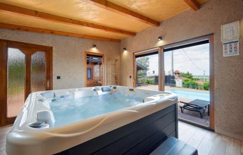 Ludbreg Villa | Villa Luna - Ludbreg by Villas Guide