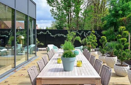 Marcq-en-Baroeul House | Villa luxueuse à Marcq-en-Barœul, 6 chambres, animaux admis, parking, climatisation - FR-1-510-226