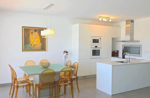 Correeira Villa | Villa Luz with private heatable pool in Albufeira