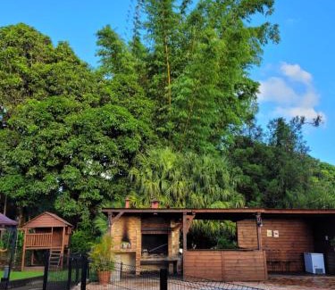 Saint-Benoit House | Villa Lyse