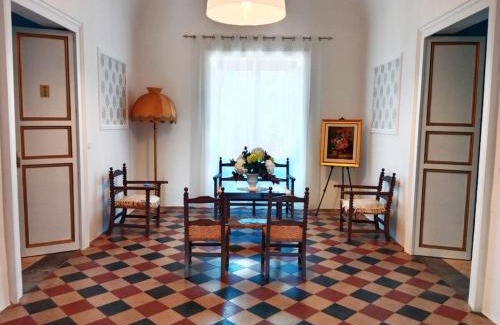 Vittoria Villa | Villa Maggio