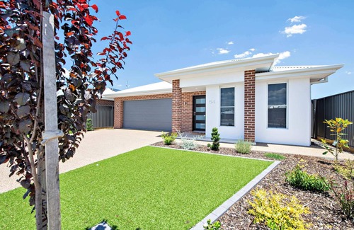 Dubbo House | Villa Magnolia Summar