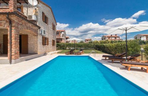 Butkovici Villa | Villa Maja in Central Istria for families and kids in a Resort