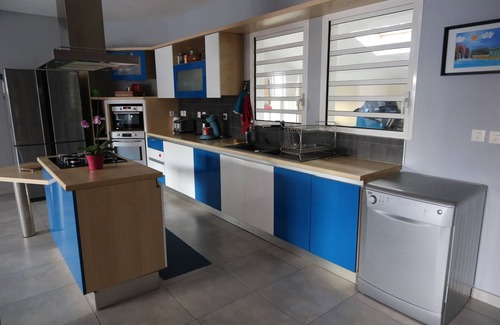 Saint-Pierre Villa | Villa Malaya Détente Assurée Piscine, Jacuzzi et Babyfoot