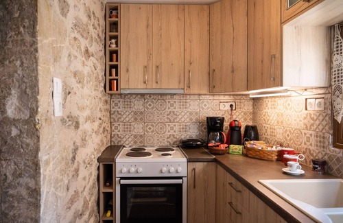 Dimitsana House | Villa Malevi