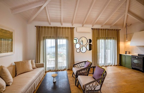 Fiskardo Villa | Villa Mandras - Two Bedroom Villa, Sleeps 4