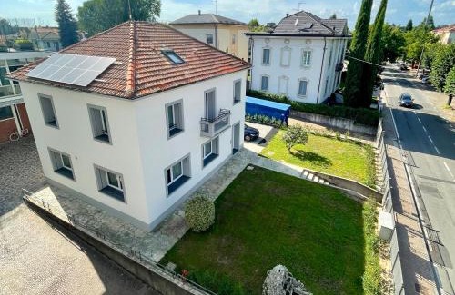 Meda House | Villa Manzoni