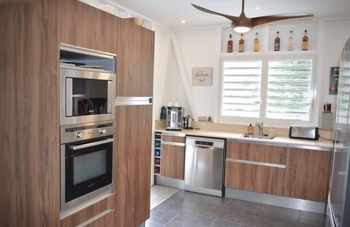 Les Anses-d'Arlets Villa | Villa Mapou - 2 swimming pools - sleeps 13 - sea view - Les Anses d'Arlet
