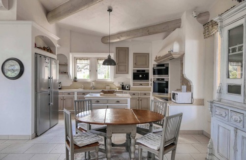 Goult Villa | Villa Maquis – Provence charm & exceptional view