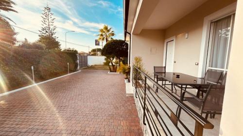 Salto Covino Bed & Breakfast | Villa Marelago Guest House