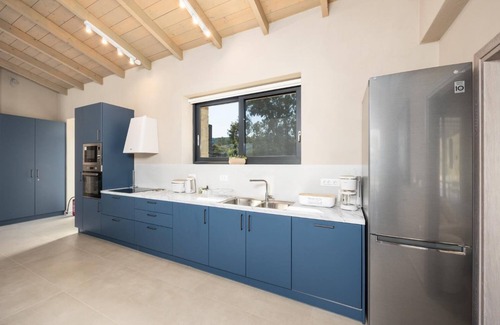 Kateleios Villa | Villa Margarita - Two Bedroom Villa, Sleeps 4