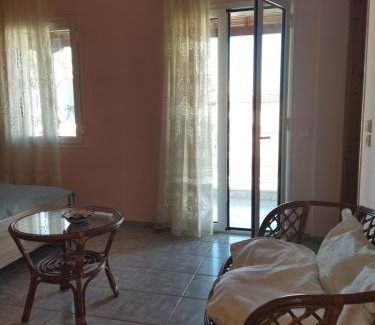 Agia Anna Beach House | Villa Maria