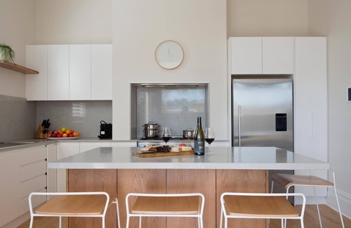Tanunda House | Villa Maria self-contained luxury guesthouse in the heart of the Barossa