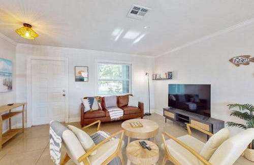 Pelican House | Villa Mariangela
