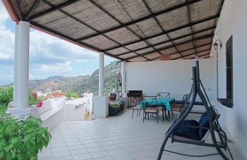 Lipari Historic Centre Apartment | Villa MariaRosa