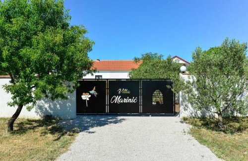 Benkovac Villa | Villa Marinic with private pool , Zadar county