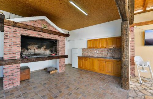 Benkovac Villa | Villa Marinic with private pool , Zadar county