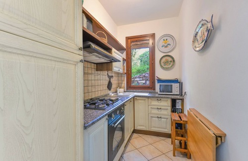 Marciana Villa | Villa 'Martini' with Sea View, Private Terrace and Wi-Fi