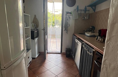 Sarroch House | Villa Mary in Pula: exclusive location with private access to the beach