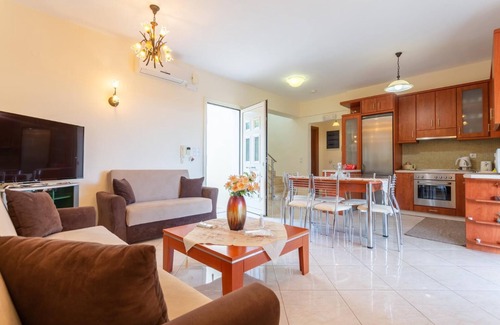 Gerani Villa | Villa Mary - Three Bedroom Villa, Sleeps 6