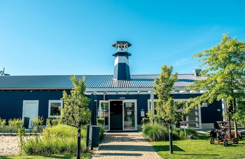 Nijkerk House | Villa Meerzicht 8 by Interhome