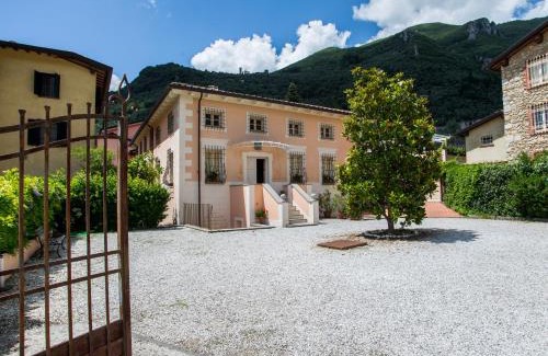 Camaiore Villa | Villa Melangola