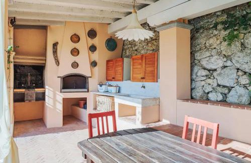 Camaiore Villa | Villa Melangola