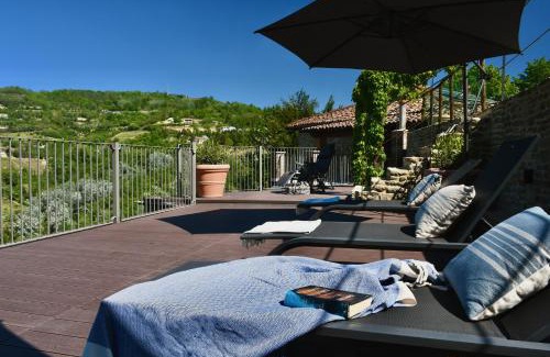 Rocchetta Palafea House | Villa Menaluna - 4-bedroom secluded country house with pool