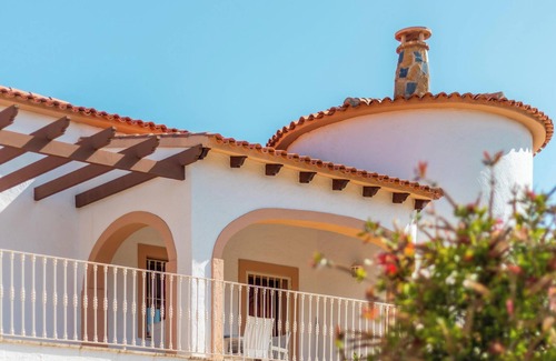 Casas de Torrat Villa | Villa 'Merced' with Mountain View, Private Pool and Wi-Fi