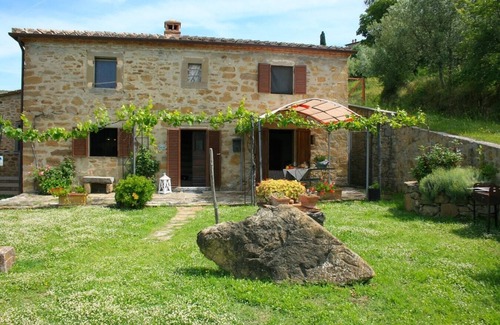 San Pietro a Cegliolo Villa | Villa Mezza - Tuscan farmhouse with pool