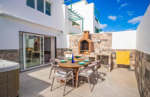 Puerto del Carmen Villa | Villa Mi Deseo