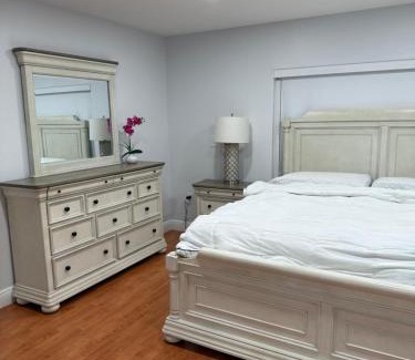 Miami Gardens Villa | Villa Miami Lakes