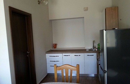 Mlini Apartment | Villa Mirjana - One Bedroom Apartment with Terrace and Side Sea View (Taverna)