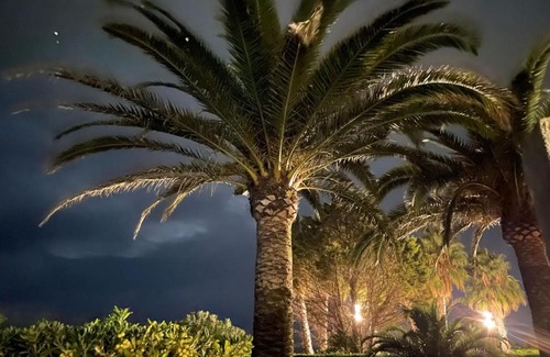 Vinaros Apartment | Villa mit Pool - Strandnah - Platz für Großfamilie