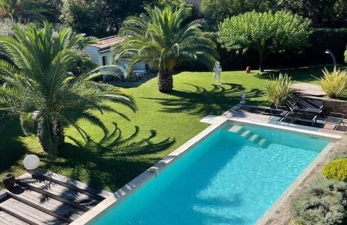 Cote d'Azur- French Riviera Villa | Villa Moderne à 5 minutes de la place des lices