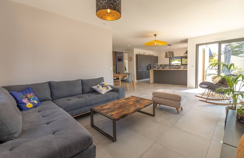 Castelnau-le-Lez Villa | ★Villa moderne★Piscine★20min de la plage★