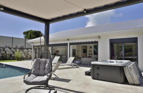 Saint-Francois Villa | Villa Mojito
