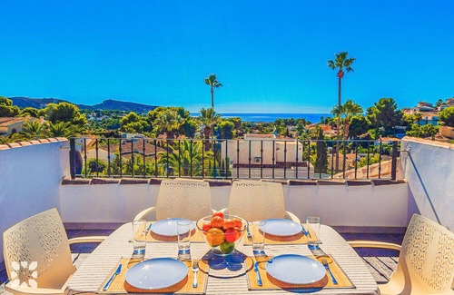 La Sabatera Villa | Villa MONTE CRISTO by Abahana Villas