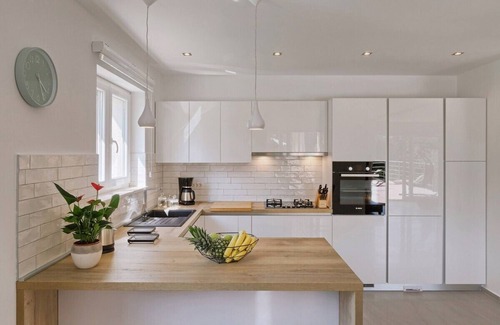 Rasa Villa | Villa Monte in Breg (Haus für 6 Personen)